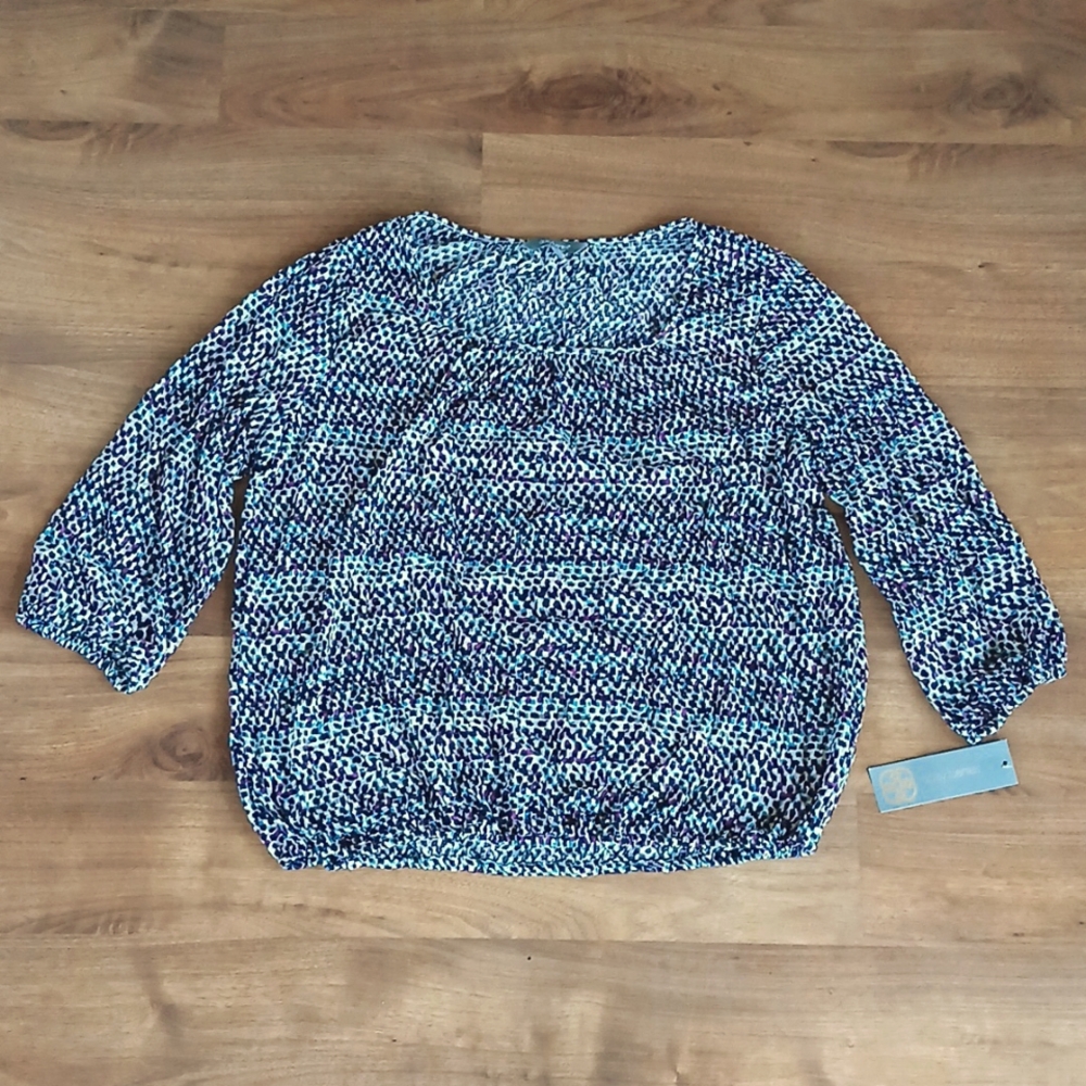 Daisy Fuentes Crinkle Top, Size XL, NWT